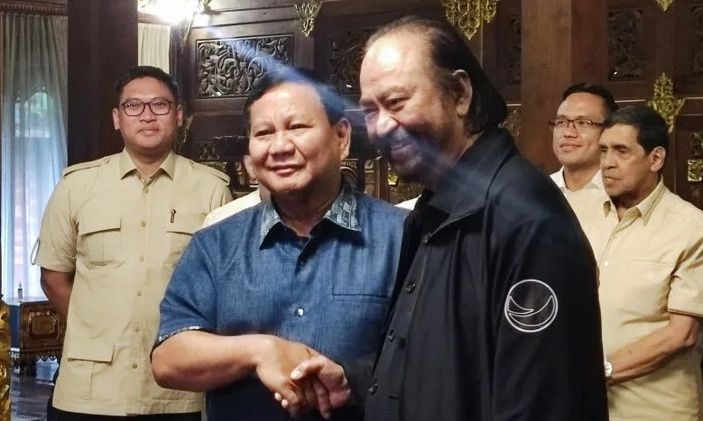 Ketua Umum Partai Gerindra, Prabowo menerima kunjungan Ketua Umum Partai NasDem, Surya Paloh di Padepokan Garuda Yaksa Hambalang, Kabupaten Bogor, Jawa Barat, Minggu