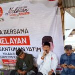 SODIKIN memberikan sambutan dalam doa bersama nelayan. Foto : Ist