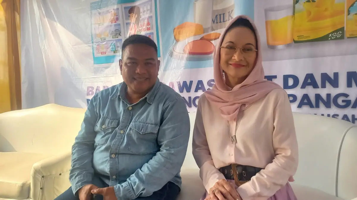 Dewan Batman dan Dewi Asmara.