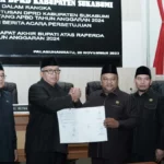 DPRD Kabupaten Sukabumi dan Pemda sepakati Raperda APBD 2024. (Sumber : Dok. DPRD)